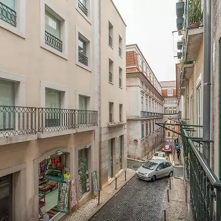 Viva Bairro Alto Concept Apartment